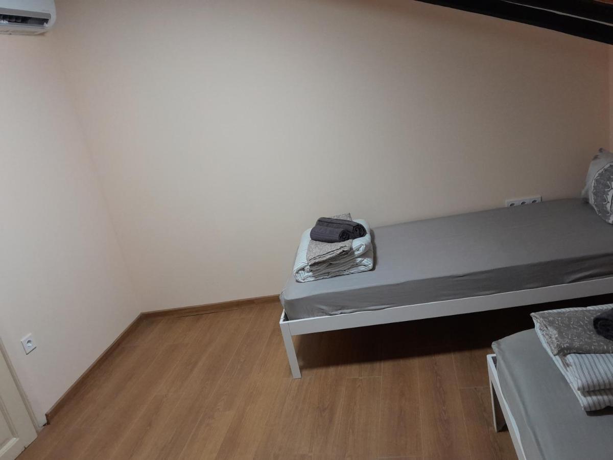 Hancho Sevenups - Kapana Plovdiv Center Bagian luar foto